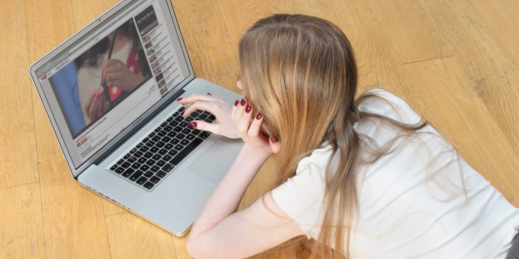 Mac ile YouTube Videosu İndirme