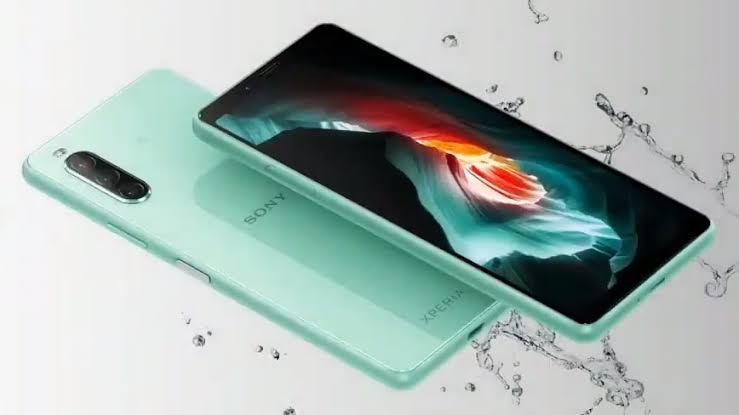Xperia 10 II Reklamı Yayınlandı!