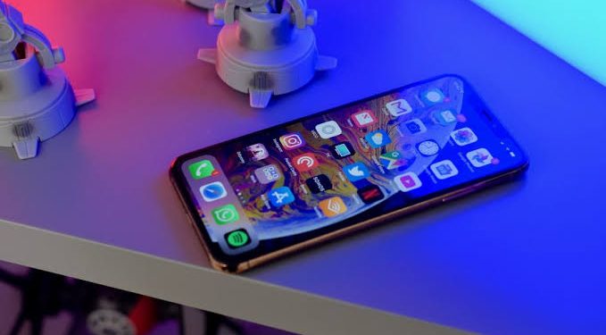 Akıllı Telefonlar Nasıl Phablet’lere Evrildi?