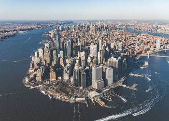 8K Çözünürlüğünde Drone ile Manhattan!