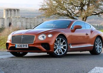 635 Beygirlik Bentley ile Test Sürüşü!