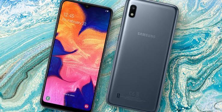 A101 Mağazaları Uygun Fiyattan Galaxy A10 Satacak!