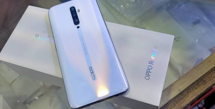 Oppo Reno 2F Kutu Açılışı ve İlk İzlenimler!