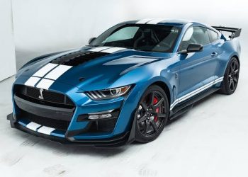 Ford Mustang ile Test Sürüşü