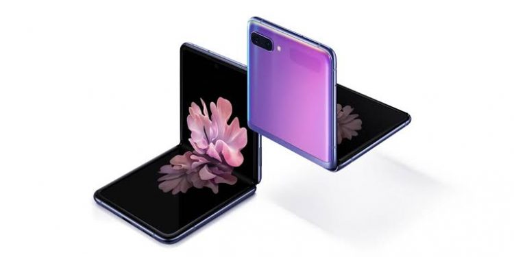 Katlanabilir Galaxy Z Flip Kutusundan Çıkıyor!