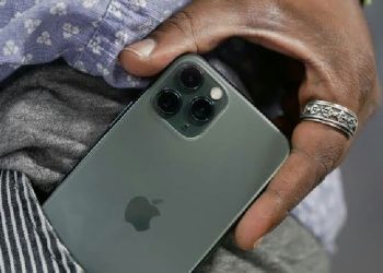 Apple 5 Saatlik Reklam Yayınladı