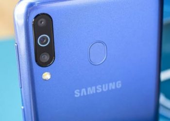 Galaxy A11 ile Galaxy M21 Karşı Karşıya!