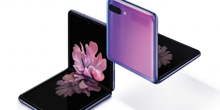 Motorola Razr mı Samsung Galaxy Z Flip mi?