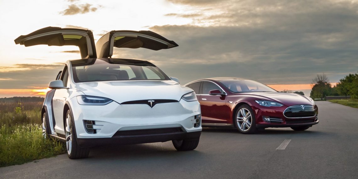 Tesla ilginç yeni modeller