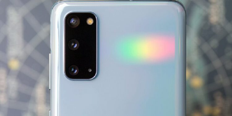 OnePlus 8 Pro Render’ları Yeni Renklere İşaret Ediyor