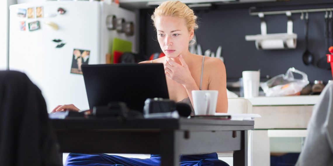 Uzaktan Çalışanlar için Verimliliği Artıran Teknolojik İpuçları