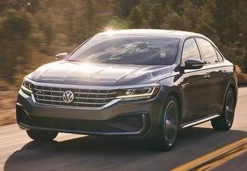 2021 VW Passat’a Yakından Bakın!