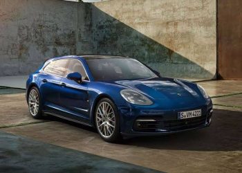 2020 Porsche Panamera GTS ile Test Sürüşü!