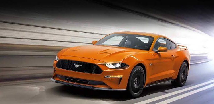 2020 Ford Mustang ile Test Sürüşü