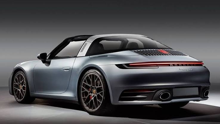 Yeni Porsche 911 Targa Reklamı Yayınlandı!