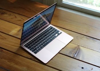 Yeni MacBook Air Kutusundan Çıkıyor!