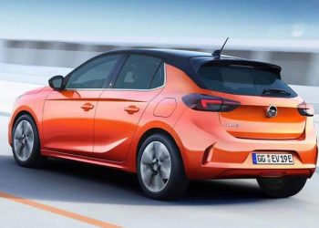 Yeni Opel Corsa ile Otobanda