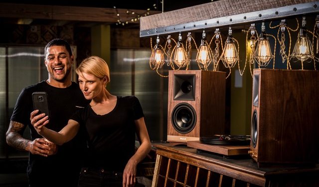 Klipsch The Sixes Aktif Monitör Hoparlörü Türkiye’de!