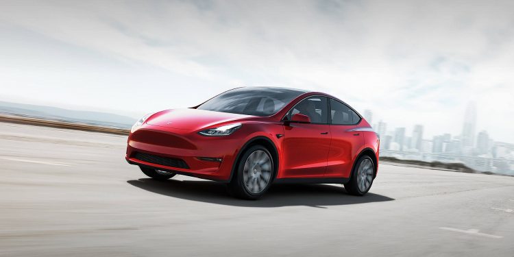 Tesla fiyatları düşürüyor!