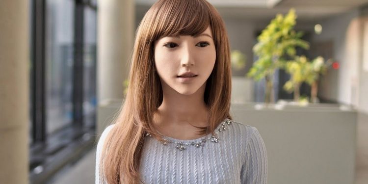Akıllı robot Erica, Hollywood yıldızı oluyor!