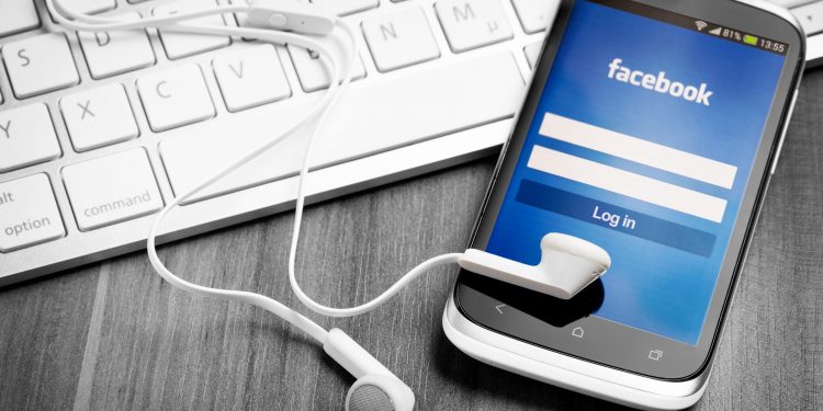 Facebook Sosyal Medya