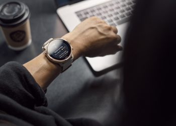 Akıllı Saatlere Şık Dokunuşlar
