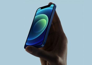iPhone 12 kullanıcıların elinde