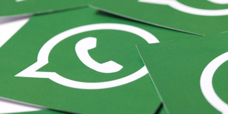 Apple iPhone cihazlarda WhatsApp