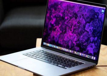 Apple MacBook Pro, AMD Radeon RX 6700 serisi ile piyasaya çıkabilir