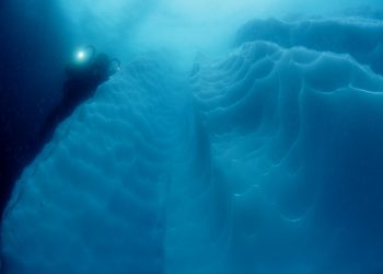 Su Soğuk; Renkler Sıcak…