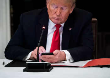 Twitter, Trump’ı kalıcı olarak yasakladı