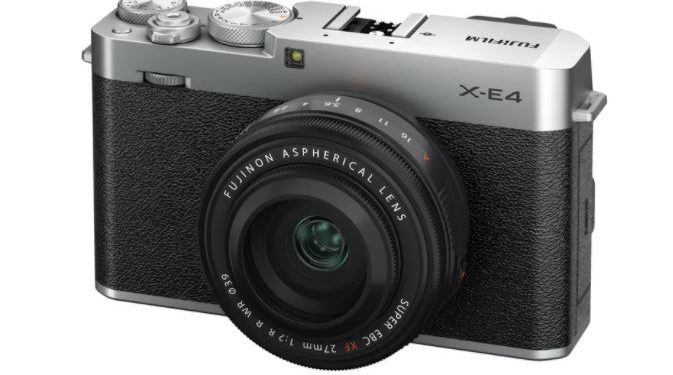 Fujifilm X-E4 kamerayı duyurdu