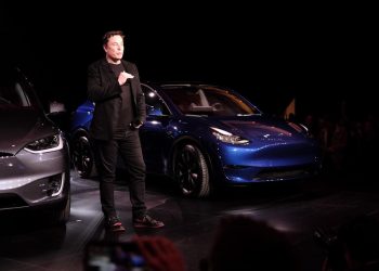 Çin yapımı Tesla Model Y satışa sunuldu