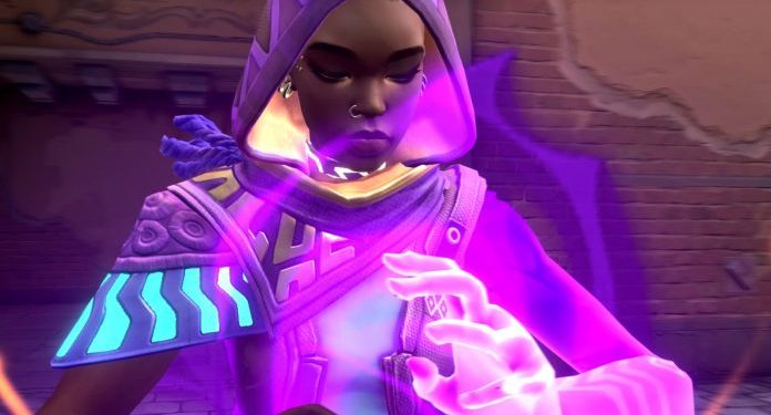 Riot Games Valorant oyunundaki yeni ajanı tanıttı: Astra