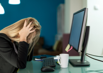 Aşırı Teknoloji Kullanımının Baş Ağrısı Sorunu ile İlişkisi