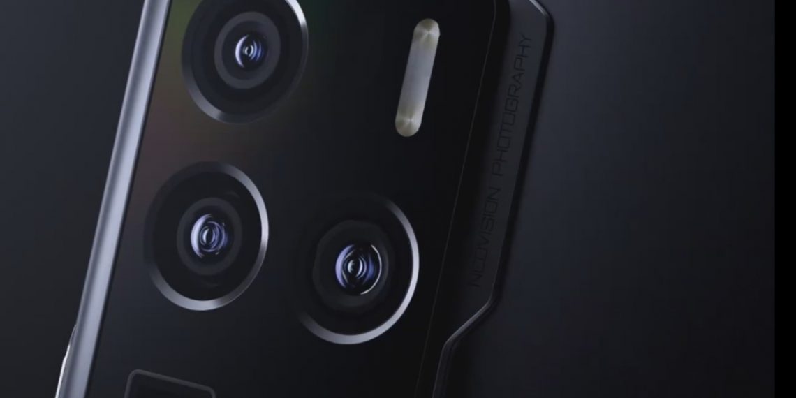 ZTE, Axon 30 serisini getiriyor