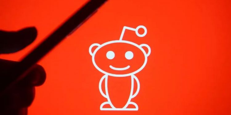 Reddit, Clubhouse benzeri uygulama için çalışıyor