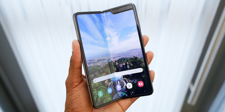 Samsung Üç Ekranlı Tablet Geliştiriyor