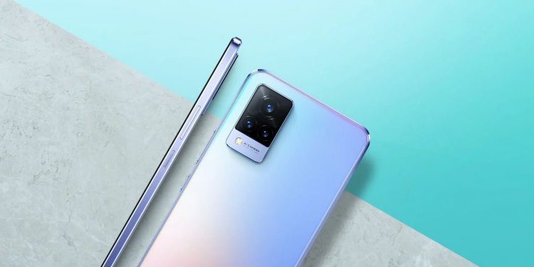Vivo V21 serisi piyasaya sürüldü! İşte özellikleri ve fiyatı…