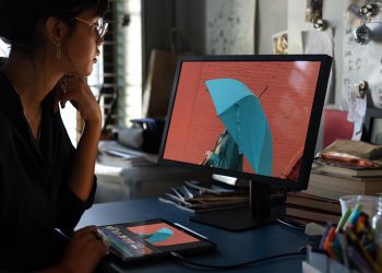 Kreatif İşler için 27 inç ve Üzeri Monitörler