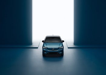 Yeni ve tamamen elektrikli bir başkaldırı: Volvo C40 Recharge