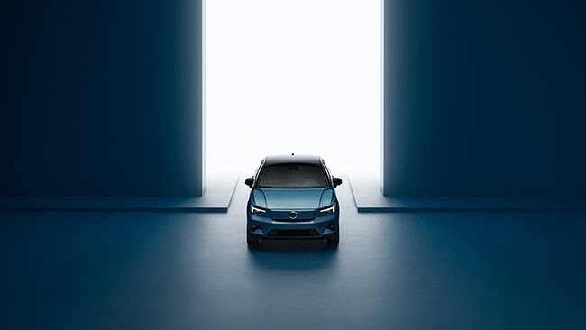 Yeni ve tamamen elektrikli bir başkaldırı: Volvo C40 Recharge