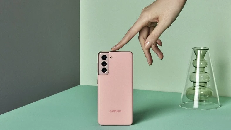 Samsung Galaxy S21 FE Çıkış Tarihi Ertelendi