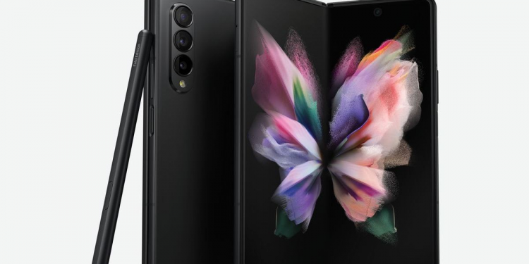 Samsung Galaxy Z Fold 3 Tasarımı ve Renkleri Ortaya Çıktı
