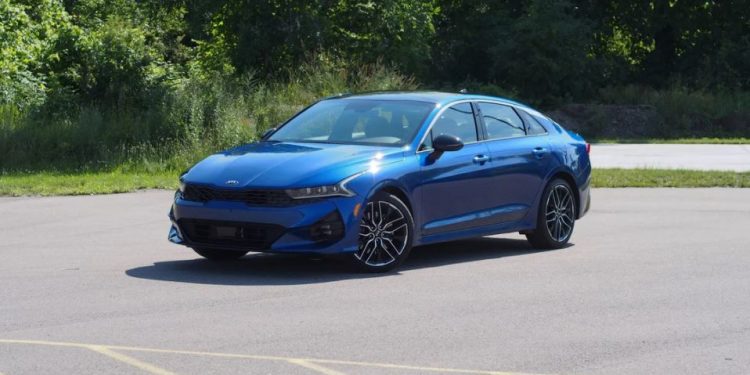 Karşınızda yeni Kia K5 GT