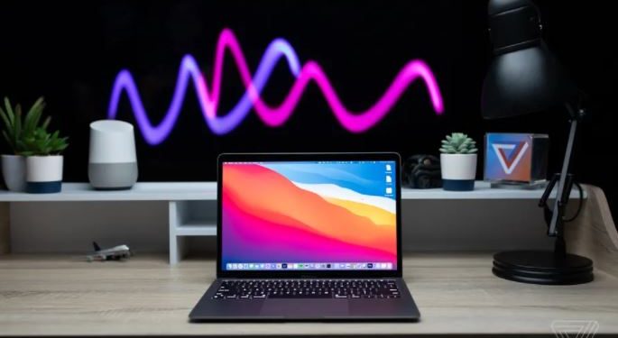 13 inç Mini Led ekranlı MacBook Air geliyor