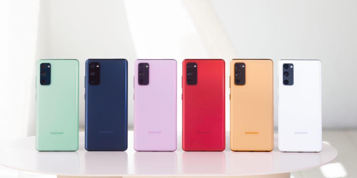 Snapdragon 865 İşlemcili Samsung Galaxy S20 FE