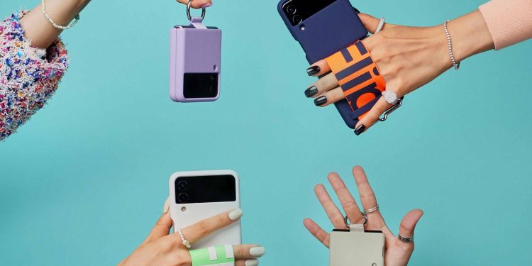 Galaxy Z Fold3 5G ve Galaxy Z Flip3 5G ile tanışın! 