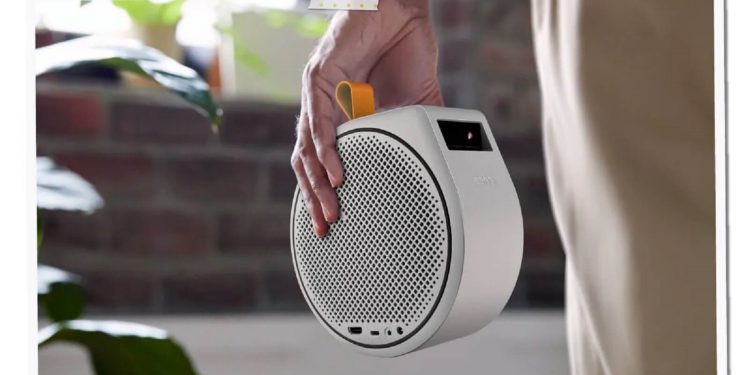 BenQ, Dünyanın İlk Taşınabilir Projektörünü Piyasaya Sürüyor  