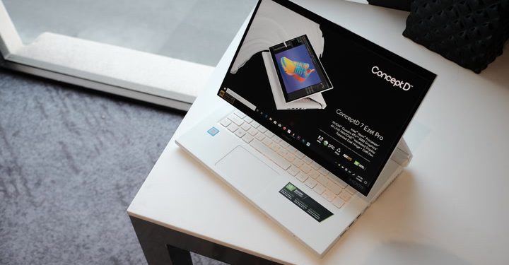 ConceptD 7 Ezel Pro Dönüştürülebilir Dizüstü Bilgisayar